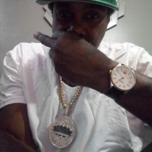 Meet your Posher, Kevin,r - Picture 1 of 1